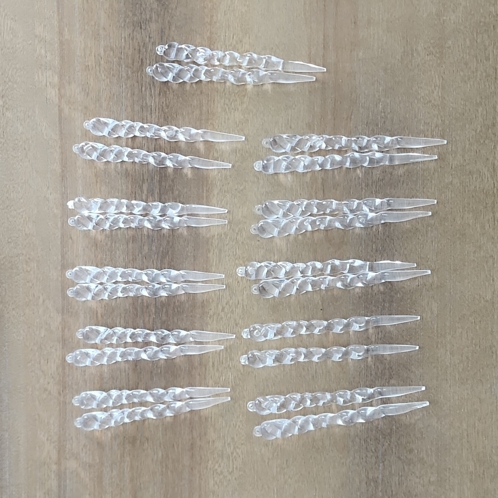 Acrylic Christmas Icicle ornaments Set of 22 pieces - Picture 3 of 5